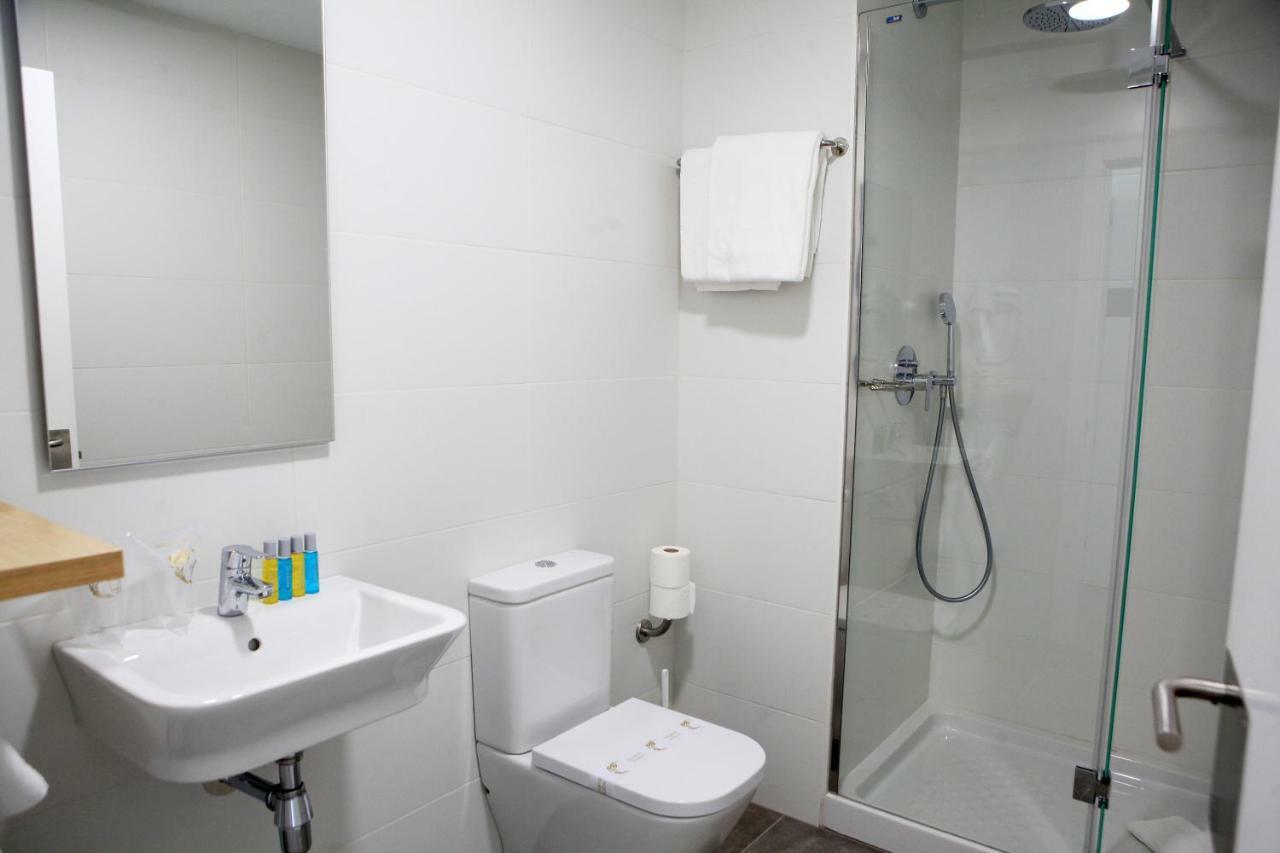 Hostal Ameztia Doneztebe Exteriör bild